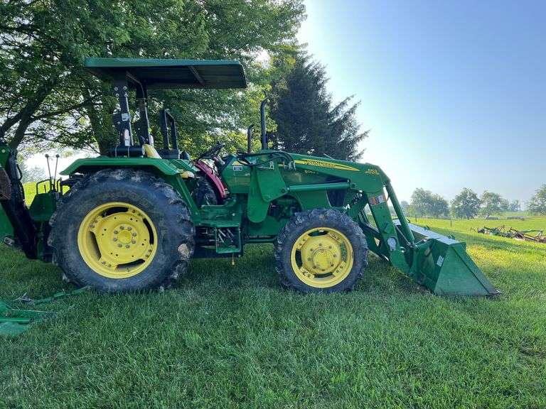 JD 5065E Tractor w/ JD 553 Loader