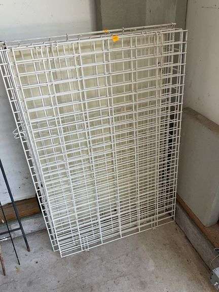 Metal Dog Kennel