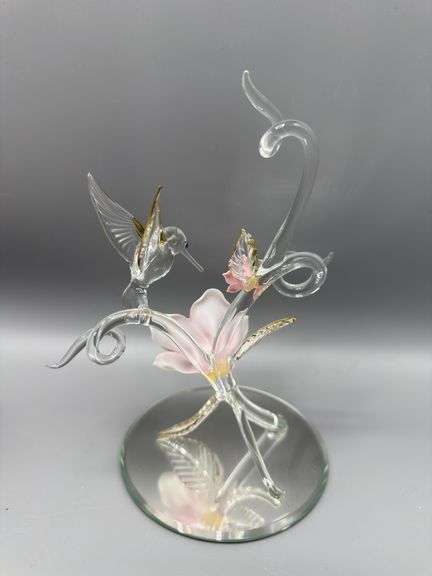 HAND-PAINTED COLLECTIBLE PORCELAIN/CERAMIC VARIETY OF BIRDS, HUMMINGBIRDS, DOVES, SPARROW, ORIOLES