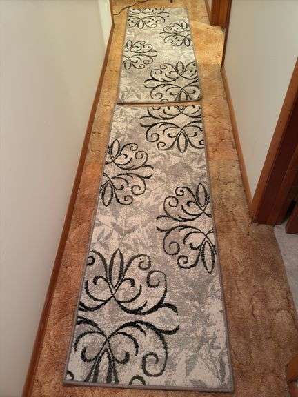 PAIR OF HALL RUGS IN LIKE NEW CONDITION