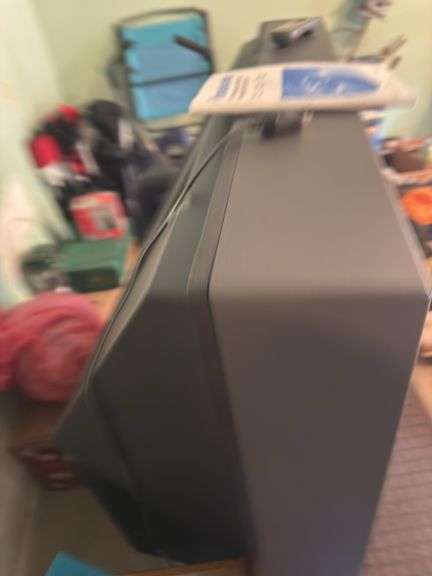 LARGE VINTAGE PANASONIC CINEMA VISION HDTV PROJECTION MONITOR