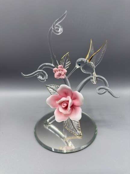 HAND-PAINTED COLLECTIBLE PORCELAIN/CERAMIC VARIETY OF BIRDS, HUMMINGBIRDS, DOVES, SPARROW, ORIOLES