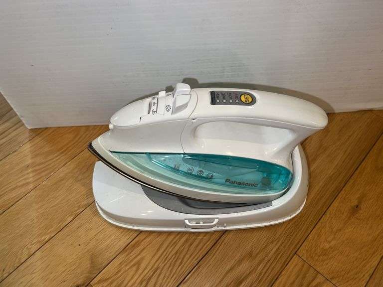 Panasonic Cordless Iron and Charger Case