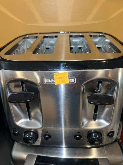 Black and Decker 4 Piece Toaster, Farberware Waffle Press