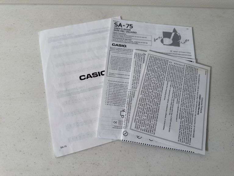 CASIO SA-75 KEYBORAD WITH MANUAL, TELESCOPIC MUSIC STAND, LEARN TO PLAY THE PIANO AND KEYBOARD, HOW