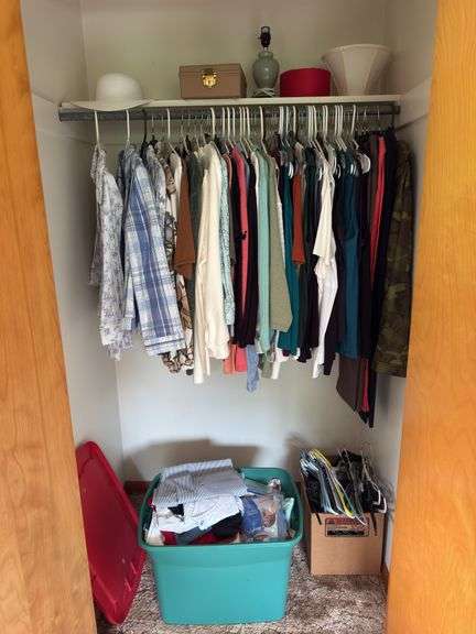 CONTENTS OF CLOSET INCLUDING CLOTHES, HANGERS, LAMP, MONEY BOX, TOTE/CONTENTS