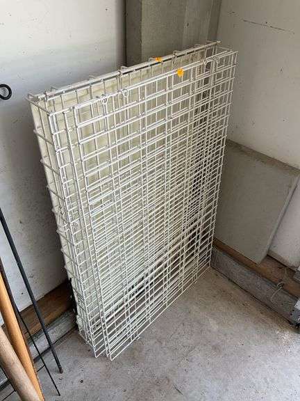 Metal Dog Kennel