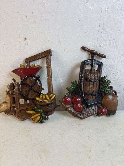 Cast Wall Decor 8” H