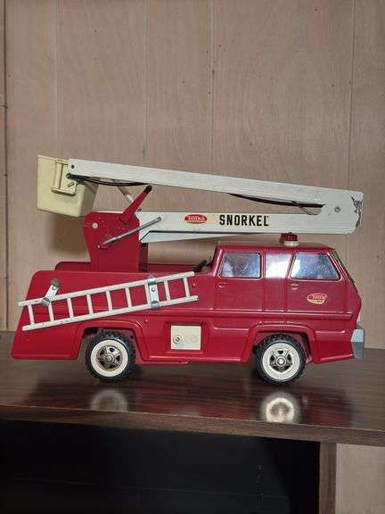 TONKA SNORKEL METAL FIRETRUCK