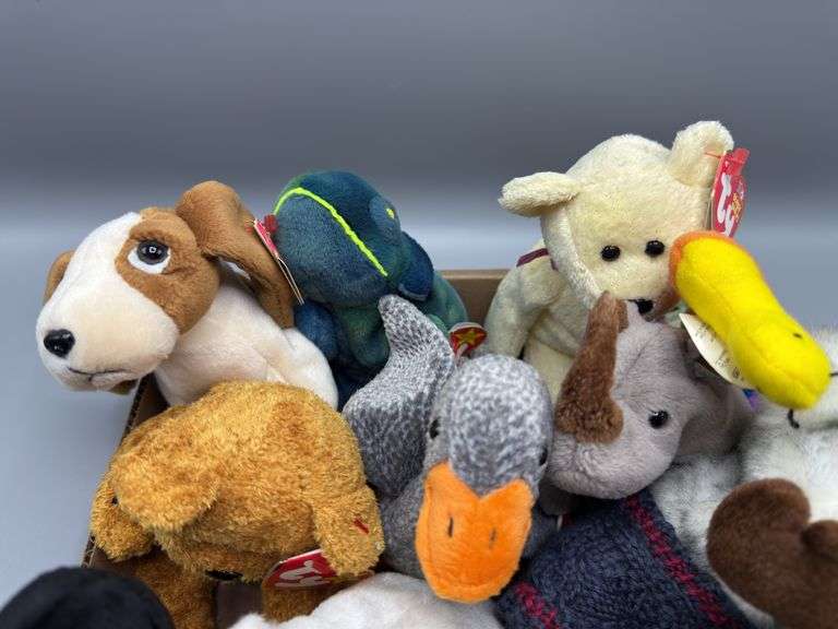 VARIETY OF BEANIE BABIES WITH TAGS