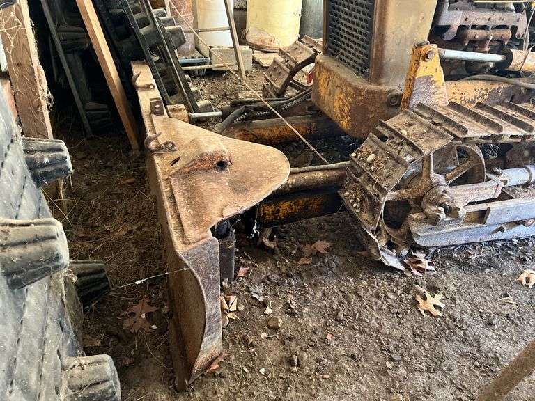 JD 1010 Dozer