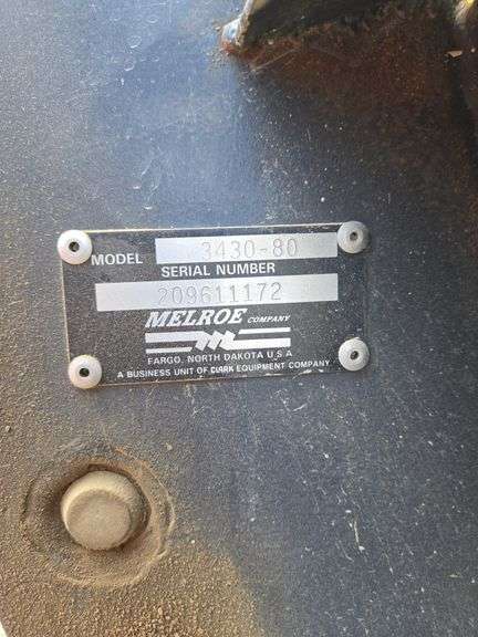 Melroe 3430 Spra-coupe sprayer