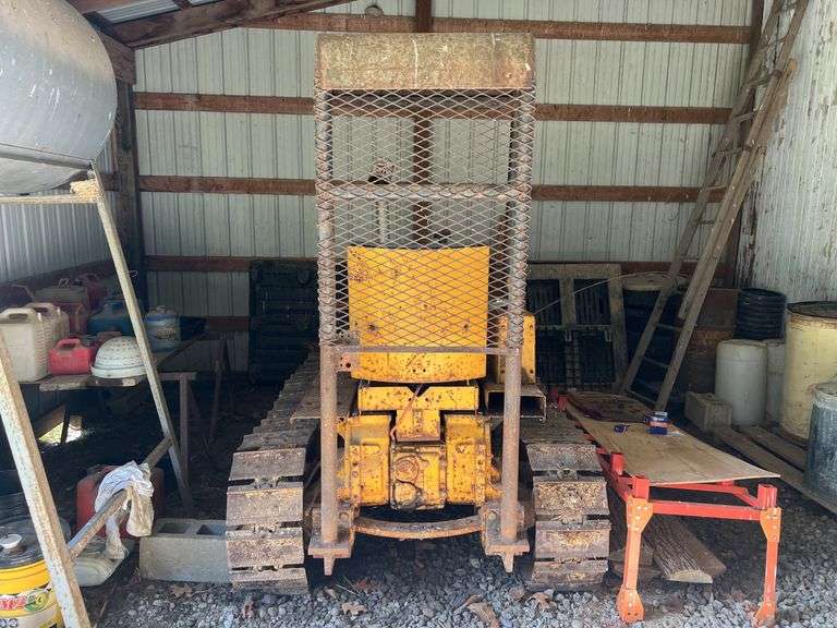 JD 1010 Dozer