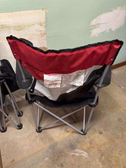 PAIR OF MATCHING CAMP CHAIRS