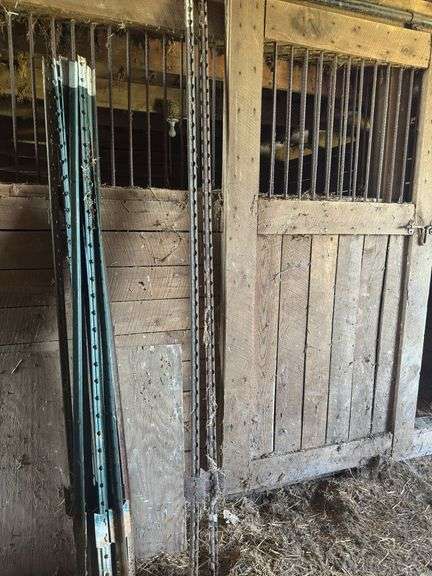 (2) 8’ Posts