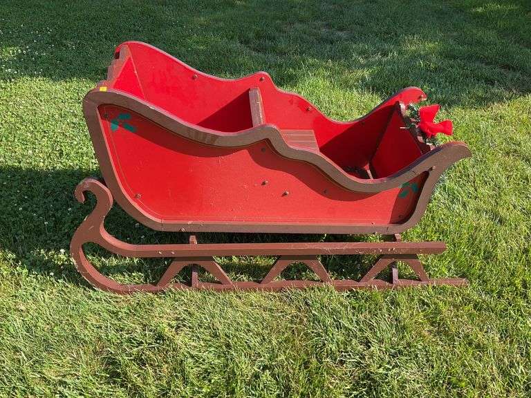 Outdoor Wooden Christmas Sleigh Decoration