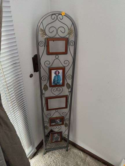 Metal Picture Frame Tower