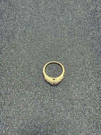 GOLD RING 14K @ 4 GRAMS