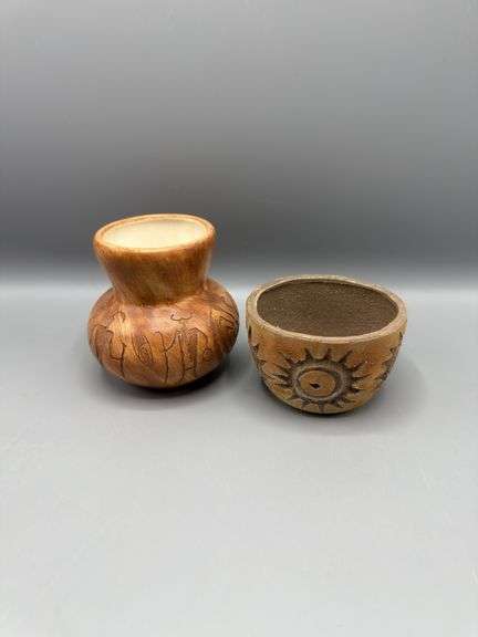 BINISHTAA NAVAJO POTTERY AND T.STONE CERAMICS POTTERY FLOWER POT