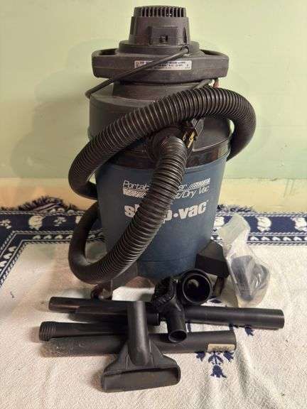 SHOP-VAC PORTABLE BLOWER AND WET/DRY VAC