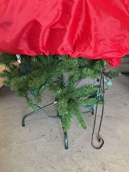 6’ Artificial Christmas Tree with Lights