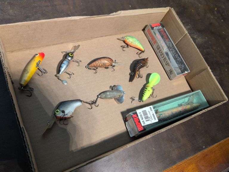 (10) fishing lures of various sizes