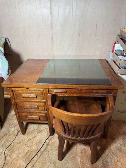 VINTAGE OAK DESK WITH MATCHING WOODEN DESK CHAIR