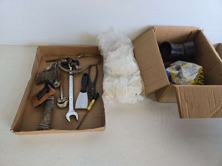 Galco hatchet, advertising screwdriver, gloves, misc tools