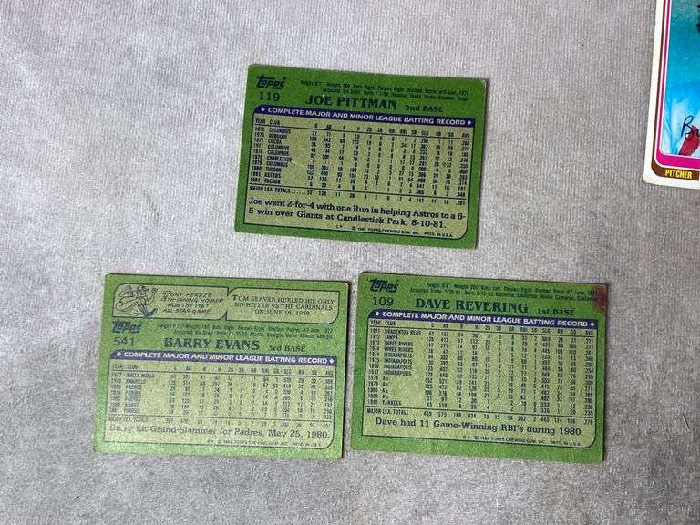 Topps Baseball Cards