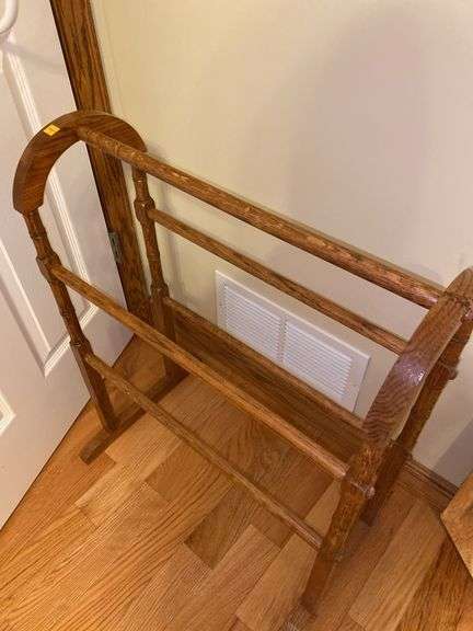 Oak Quilt Rack