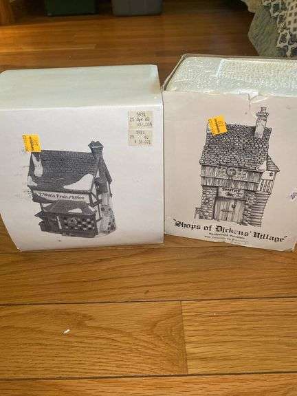 Heritage Village Collection Christmas Smithy Beam & Son & T. Wells Fruit & Spice
