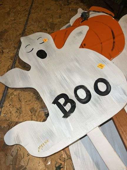 Halloween Decor