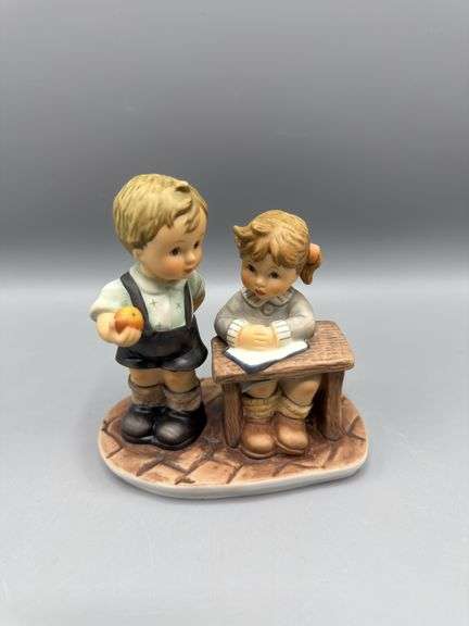 GOEBEL CHILDREN VARIETY SET (SET OF 4)