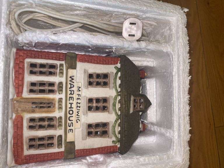 Heritage Village Collection “The Woolshop” and “Fezziwig Warehouse”