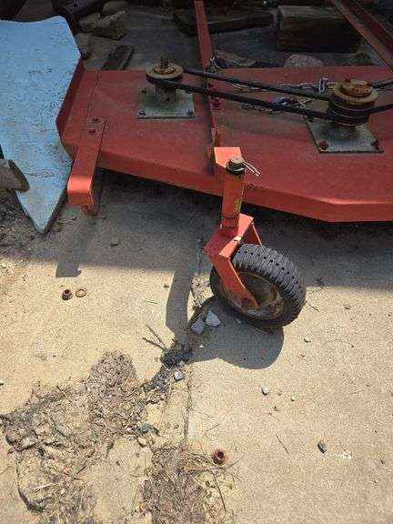 5' Belly Mower attachment- fits farmall cub tractor lot 21