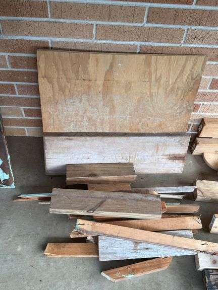 STACK OF MISC. LUMBER WITH 2x4’s , 1x4’s, AND MORE