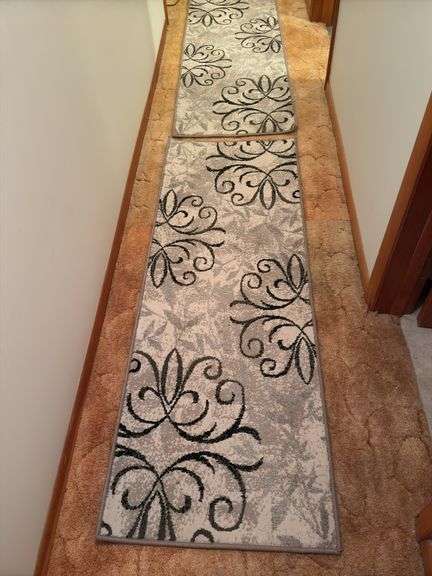 PAIR OF HALL RUGS IN LIKE NEW CONDITION