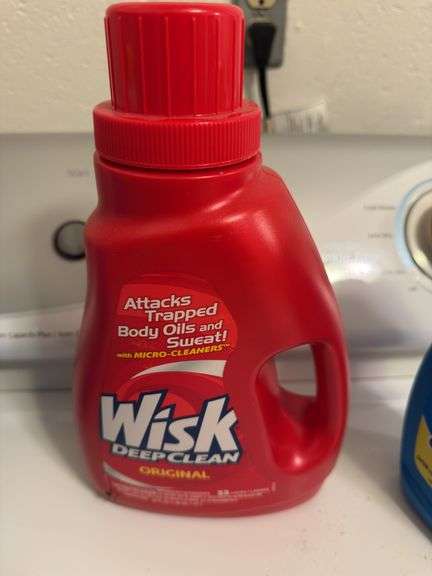 LAUNDRY DETERGENT (x3) NEW/FULL