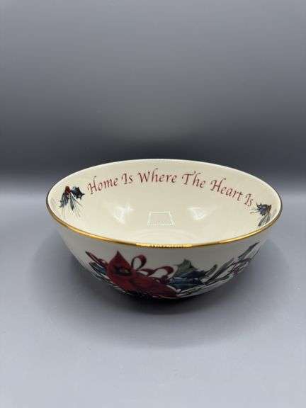 VARIETY OF CARDINAL DISHES, SNOWGLOBES, PITCHER, BOWL