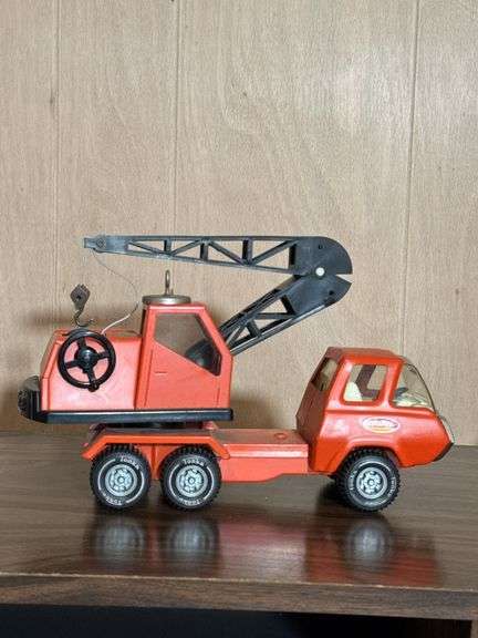 VINTAGE TONKA PRESSED STEEL CRANE TRUCK