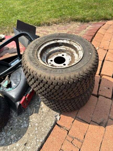 SNAPPER RIDING MOWER PARTS INCLUDING WHEELS, STEERING WHEEL/COLUMN, 28” MOWER DECK, GEAR BOX, BLADE,