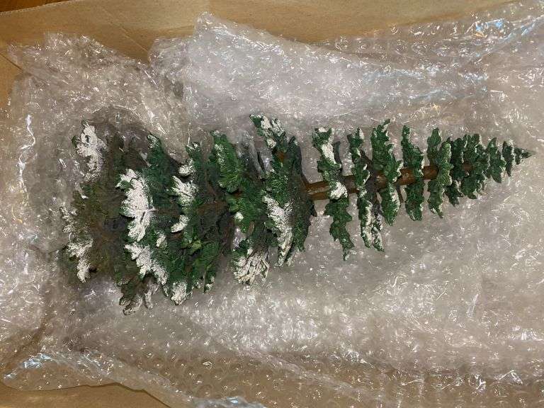 Department 56 Village Christmas Tree
