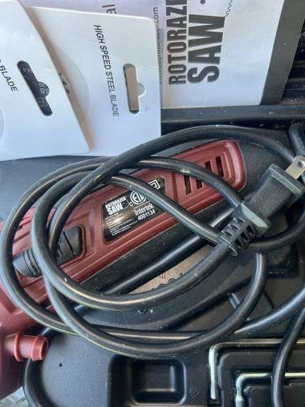 Rotorazer Saw in Case, Rotorazer Saw Case with Organizers, Dremel Contour Sander in Case