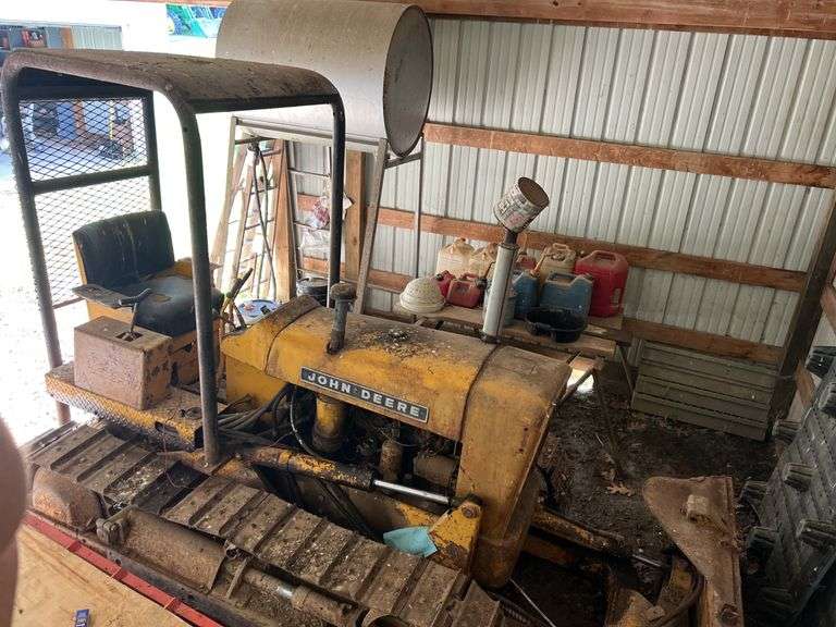 JD 1010 Dozer