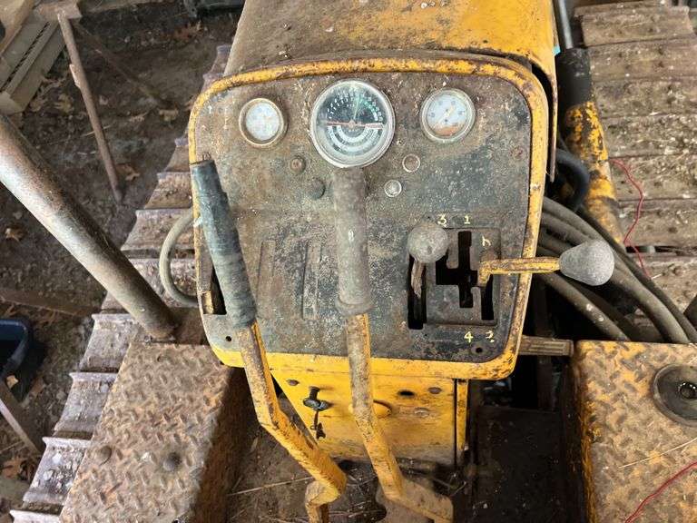 JD 1010 Dozer
