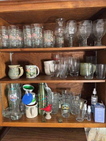 CONTENTS OF CABINET WATER GLASSES, COFFEE MUGS