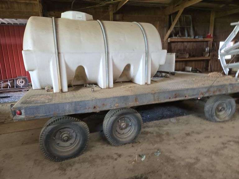 wagon with poly sprayer tank- 8'x14'