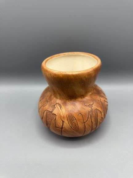 BINISHTAA NAVAJO POTTERY AND T.STONE CERAMICS POTTERY FLOWER POT