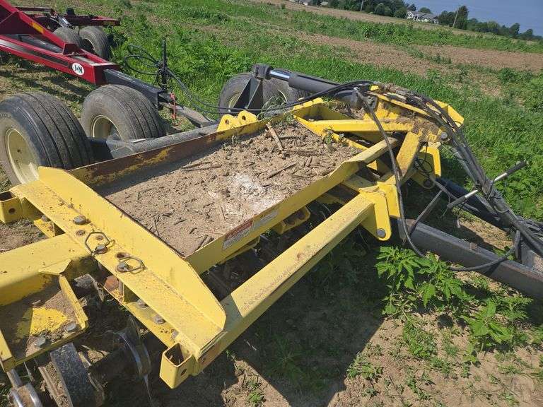 CCT 15' AerWay vertical tillage