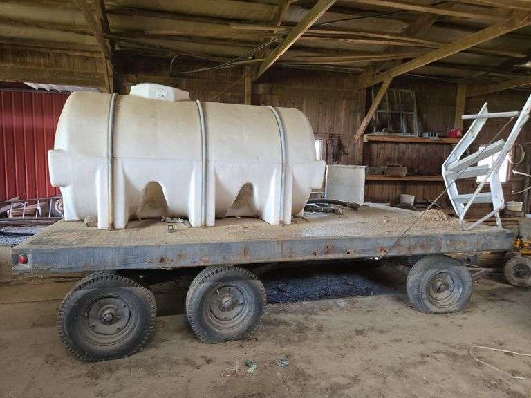 wagon with poly sprayer tank- 8'x14'